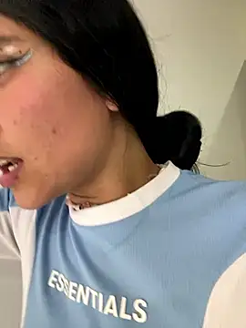 Scaarlettfox online show from January 8, 2026, 6:47 pm