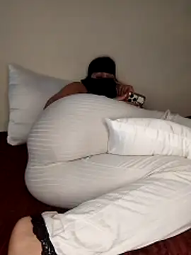 Snapshot of Samaarsexy23 chatting on October 21, 2025, 1:43 pm Samaarsexy23 online show from October 21, 2025, 1:43 pm