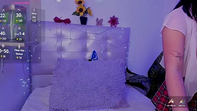 Anna Blade  online show from January 7, 2026, 6:35 pm