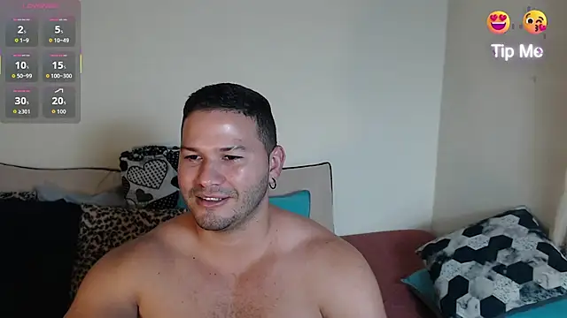 Tim mz01 online show from October 4, 2025, 6:53 pm