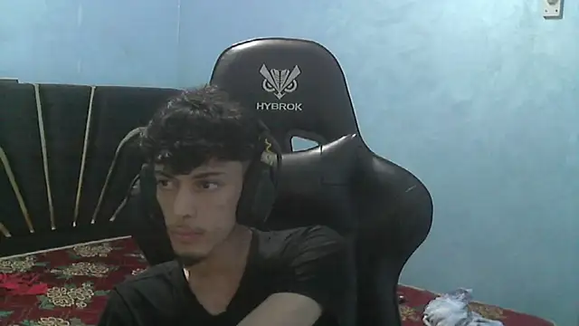 Snapshot of Dark_DesireX chatting on September 28, 2025, 4:58 pm Dark DesireX online show from September 28, 2025, 4:58 pm