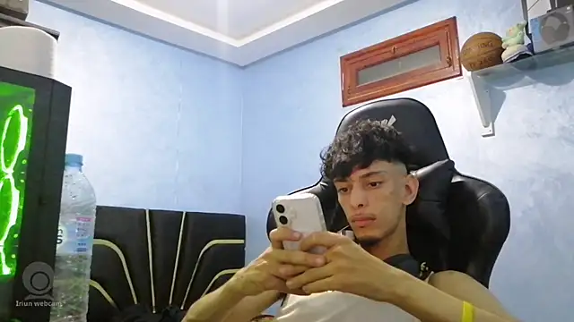 Snapshot of Dark_DesireX chatting on September 21, 2025, 2:06 am Dark DesireX online show from September 21, 2025, 2:06 am