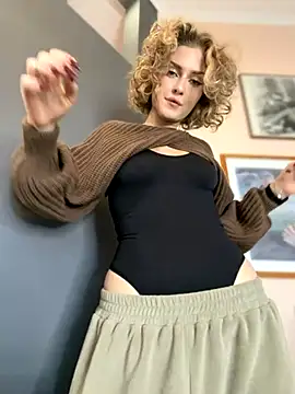 Snapshot of KellyKeler chatting on October 9, 2025, 2:06 pm KellyKeler online show from October 9, 2025, 2:06 pm