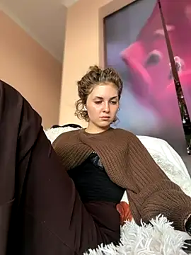 Snapshot of KellyKeler chatting on October 27, 2025, 10:49 am KellyKeler online show from October 27, 2025, 10:49 am