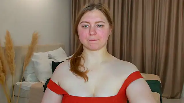 la  fleur online show from September 25, 2025, 6:19 am