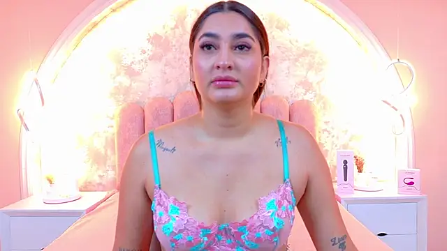 Snapshot of JasmineRhodes chatting on November 13, 2025, 12:31 pm JasmineRhodes online show from November 13, 2025, 12:31 pm