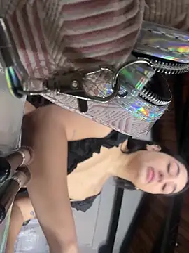 JasmineRhodes online show from March 3, 2026, 12:01 pm