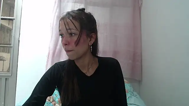 Snapshot of Zafira_Mayeers chatting on September 25, 2025, 8:04 pm Zafira Mayeers online show from September 25, 2025, 8:04 pm