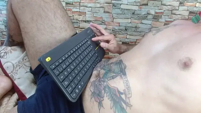 Snapshot of nicoo_2036 chatting on September 20, 2025, 2:00 pm nicoo 2036 online show from September 20, 2025, 2:00 pm