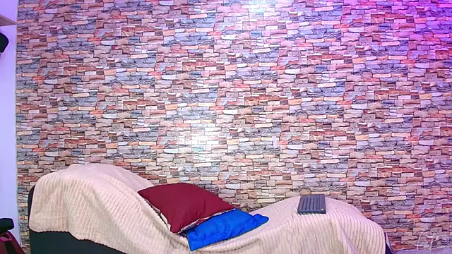 Snapshot of nicoo_2036 chatting on September 18, 2025, 1:36 pm nicoo 2036 online show from September 18, 2025, 1:36 pm