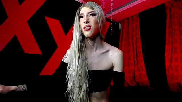 Snapshot of abrilbigcock chatting on September 24, 2025, 3:57 am abrilbigcock online show from September 24, 2025, 3:57 am