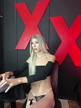 abrilbigcock online show from December 19, 2025, 8:17 am