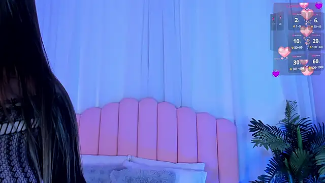 Snapshot of Maddy__bigboobs chatting on October 21, 2025, 5:29 am Maddy bigboobs online show from October 21, 2025, 5:29 am