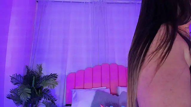 Snapshot of Maddy__bigboobs chatting on October 31, 2025, 5:04 am Maddy bigboobs online show from October 31, 2025, 5:04 am