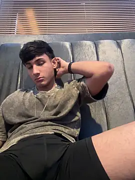 cody fox10 online show from November 26, 2025, 8:42 pm