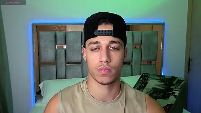 Snapshot of orionblaze69_ chatting on October 20, 2025, 10:27 am orionblaze69  online show from October 20, 2025, 10:27 am