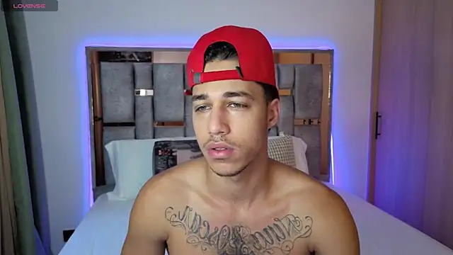 Snapshot of orionblaze69_ chatting on October 21, 2025, 11:09 am orionblaze69  online show from October 21, 2025, 11:09 am