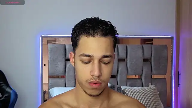 Snapshot of orionblaze69_ chatting on October 22, 2025, 11:20 am orionblaze69  online show from October 22, 2025, 11:20 am