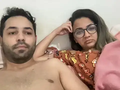 LoiraSapeca26 online show from October 27, 2025, 6:14 am