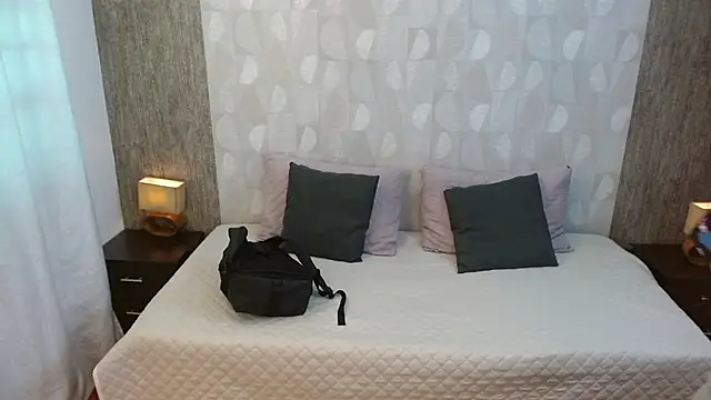 elamurray online show from October 30, 2025, 11:08 am