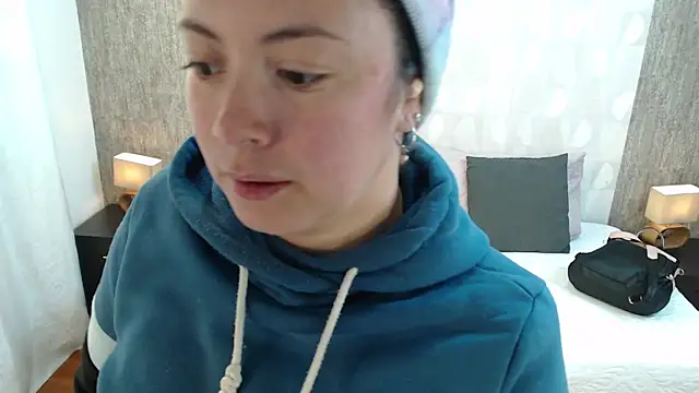 elamurray online show from October 14, 2025, 11:11 am