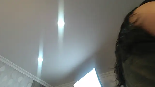 elamurray online show from September 23, 2025, 11:06 am