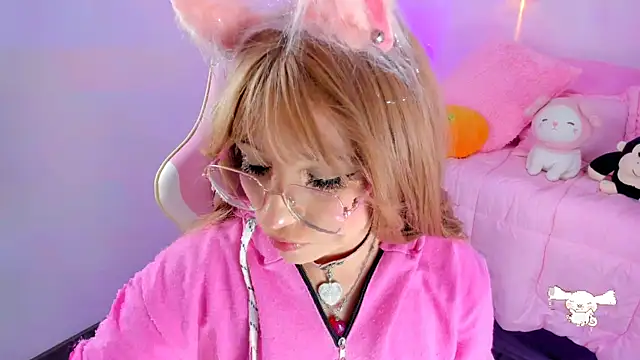 hannacutegod online show from October 8, 2025, 6:04 am