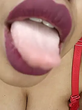 sex-withcouple online show from February 17, 2026, 3:04 am