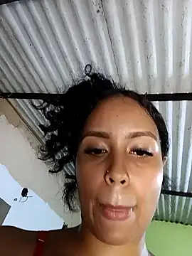 Fernanda30 online show from May 16, 2026, 12:09 am