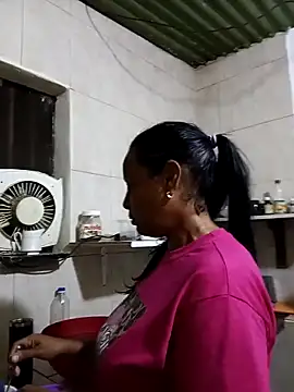 Fernanda30 online show from March 14, 2026, 12:05 am