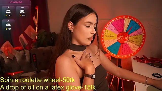 Snapshot of EmiliyaRoude chatting on September 29, 2025, 12:44 pm EmiliyaRoude online show from September 29, 2025, 12:44 pm