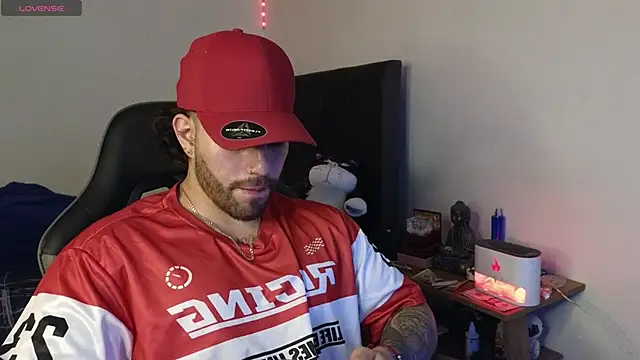 Ades Lowe online show from February 25, 2026, 4:34 am