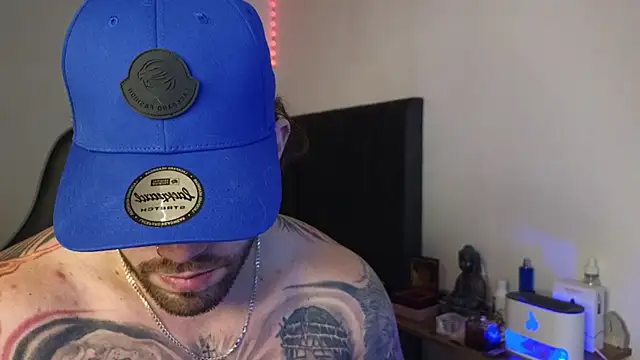 Ades Lowe online show from March 15, 2026, 9:22 pm