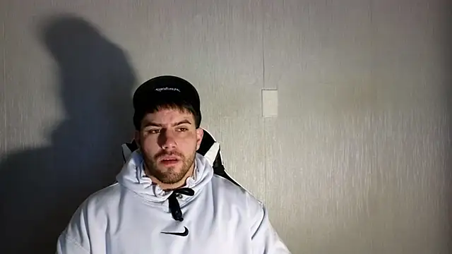 Snapshot of Ades_Lowe chatting on September 26, 2025, 11:39 am Ades Lowe online show from September 26, 2025, 11:39 am