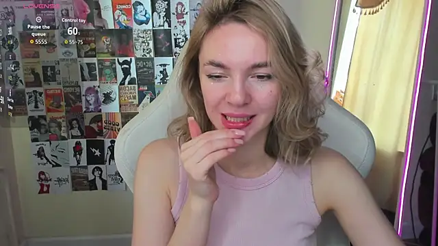 NessaDiazz online show from September 20, 2025, 1:54 am