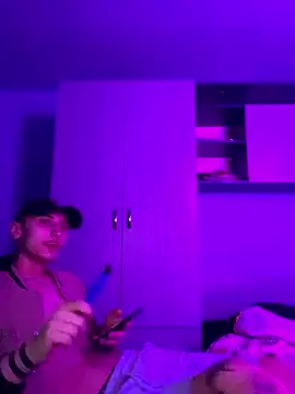 Perryku online show from January 6, 2026, 3:49 pm