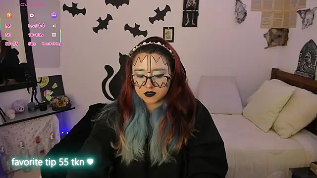 Snapshot of Cherry_blush_ chatting on October 27, 2025, 7:04 pm Cherry blush  online show from October 27, 2025, 7:04 pm