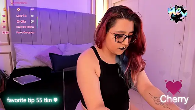 Snapshot of Cherry_blush_ chatting on October 2, 2025, 8:01 pm Cherry blush  online show from October 2, 2025, 8:01 pm