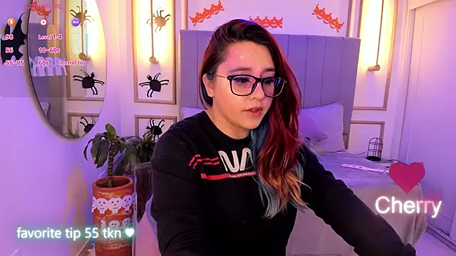 Snapshot of Cherry_blush_ chatting on October 11, 2025, 7:59 pm Cherry blush  online show from October 11, 2025, 7:59 pm