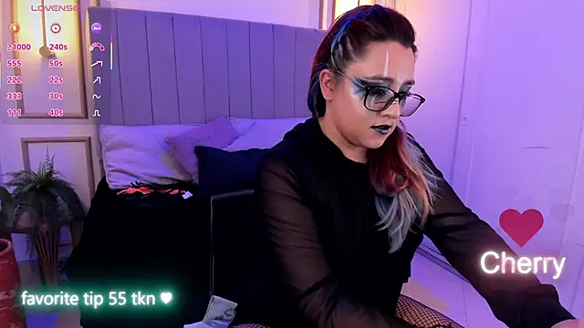 Snapshot of Cherry_blush_ chatting on October 9, 2025, 8:09 pm Cherry blush  online show from October 9, 2025, 8:09 pm