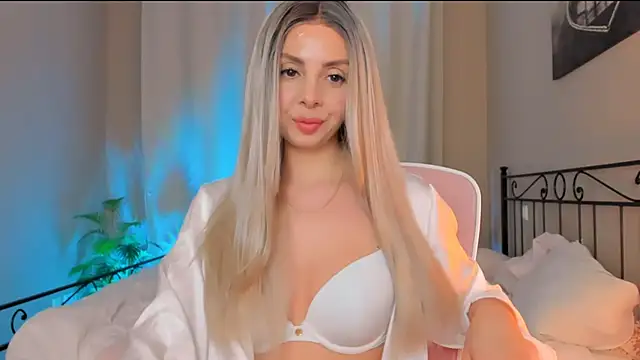 VelvetEliza online show from October 27, 2025, 9:27 pm