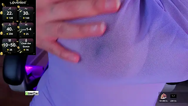 Snapshot of susanasmith18 chatting on October 18, 2025, 8:33 pm susanasmith18 online show from October 18, 2025, 8:33 pm