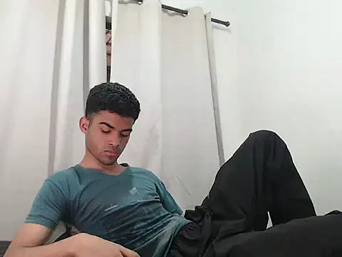 Snapshot of camillo_beischel_ chatting on September 27, 2025, 6:03 pm camillo beischel online show from September 27, 2025, 6:03 pm