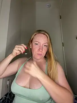 ChiliRoja online show from October 14, 2025, 5:30 am