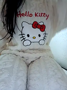 Hottiesophie online show from April 2, 2026, 1:51 pm