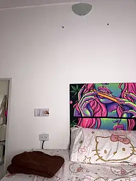 YunoRose  online show from October 19, 2025, 3:42 am