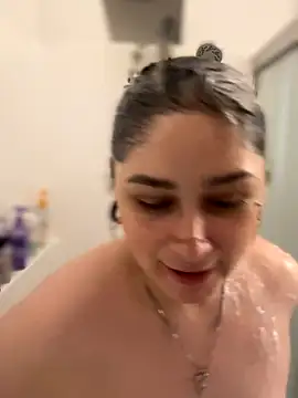 Snapshot of Alix_Valentine chatting on October 22, 2025, 4:50 pm Alix Valentine online show from October 22, 2025, 4:50 pm