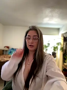 Snapshot of Alix_Valentine chatting on October 24, 2025, 4:06 pm Alix Valentine online show from October 24, 2025, 4:06 pm