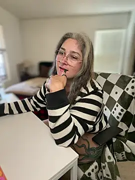 Alix Valentine online show from August 7, 2026, 2:45 pm