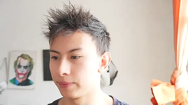 Snapshot of DeusbelliS chatting on October 6, 2025, 3:24 pm DeusbelliS online show from October 6, 2025, 3:24 pm